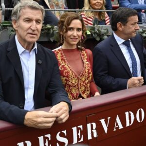 Alberto Núñez Feijóo, Ayuso, Teresa Jiménez, le maire de Lima… dans la Corrida de la Hispanidad