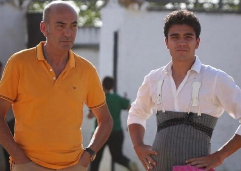 Alejandro González dit au revoir à son père Gonzalo : "Merci pour tout ce que nous avons apprécié et combattu ensemble"


