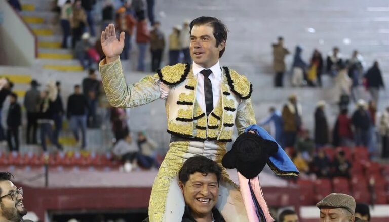 Fermín Rivera triomphe à Pachuca ; Julio Ventura "Venturita" remporte la Pana Cup à Apizaco


