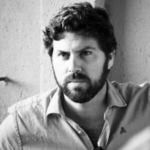 Fran Vázquez : « Je suis à l'hôpital et je n'arrive pas à retrouver mon père ; il y a un manque total de contrôle ; il est apparu dans la base de données mais il n'est pas là »