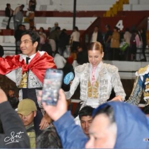 Víctor Hernández, Julio Alguiar et Olga Casado clôturent en triomphe la foire de Cajabamba